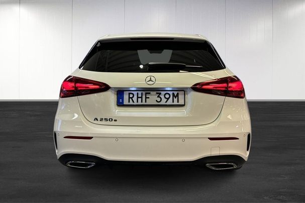 Mercedes-Benz A 250 e 163 kW image number 6