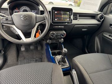 Car image 10