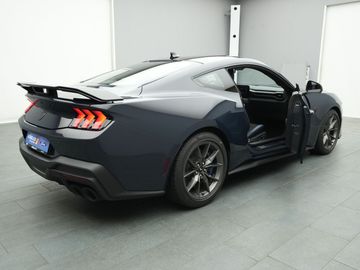 Car image 41