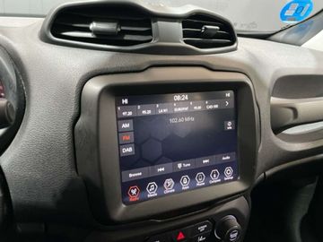 Car image 37