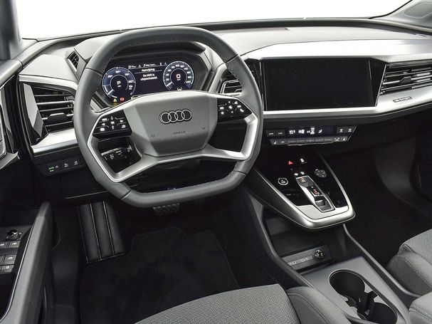 Audi Q4 45 e-tron Advanced 82 kWh 210 kW image number 13