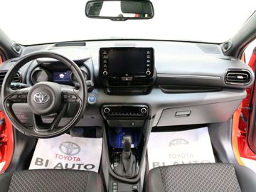 Car image 10