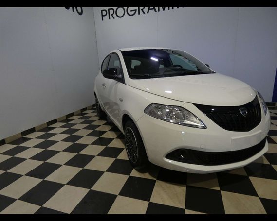 Lancia Ypsilon 51 kW image number 2