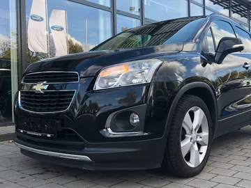 Car image 2