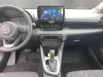 Car image 14