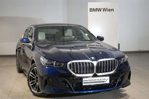 BMW 520i 140 kW image number 1