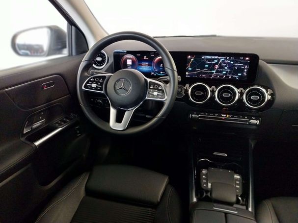 Mercedes-Benz GLA 250 e 160 kW image number 22