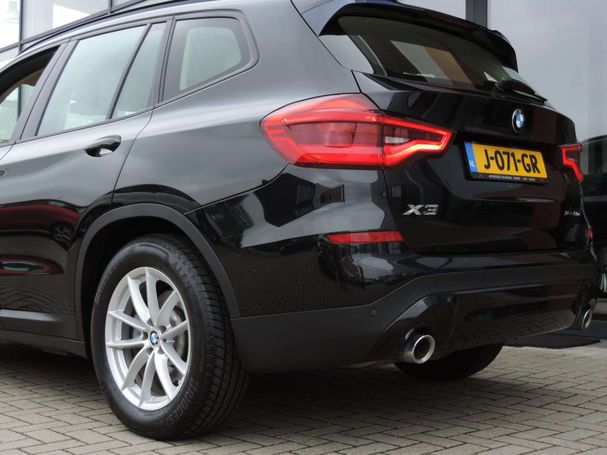 BMW X3 xDrive30e M 215 kW image number 7