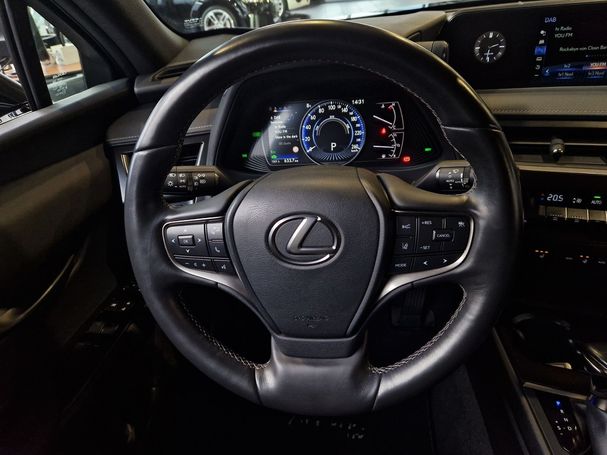 Lexus UX 250h 135 kW image number 14