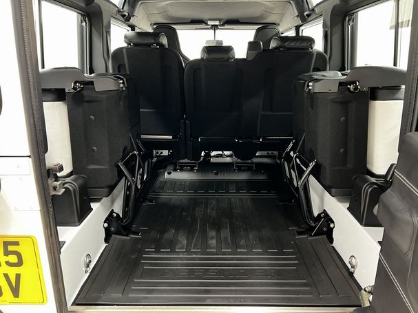 Land Rover Defender 302 kW image number 11