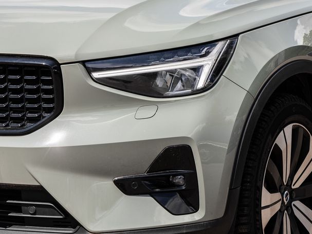 Volvo XC40 Ultimate 192 kW image number 3