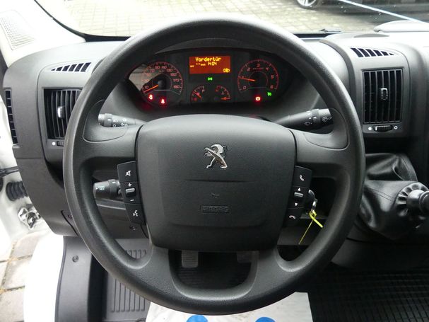 Peugeot Boxer HDi L2H2 Premium 103 kW image number 6