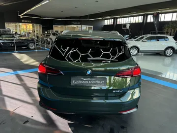 Car image 33