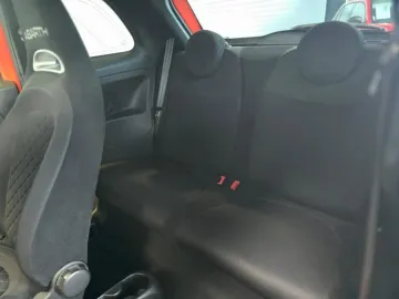 Car image 23