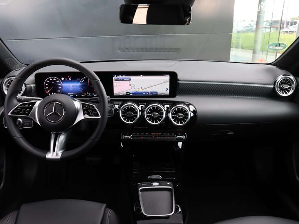 Mercedes-Benz A 250 e 160 kW image number 9