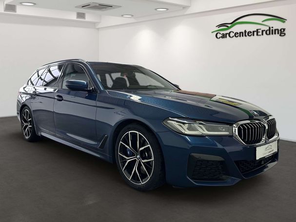 BMW 540d Touring xDrive 250 kW image number 2