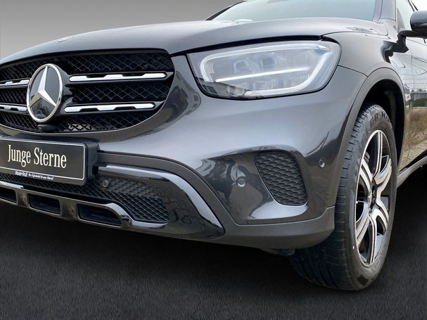 Mercedes-Benz GLC 300 e 235 kW image number 4