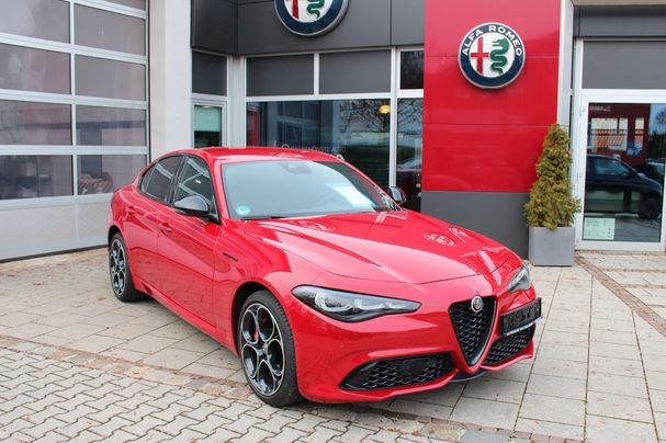 Alfa Romeo Giulia Q4 206 kW image number 2