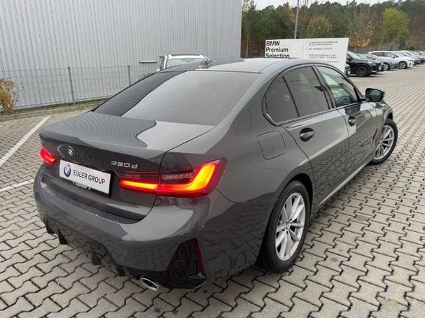 BMW 320d xDrive 140 kW image number 3