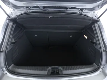 Car image 36