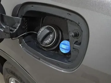 Car image 40