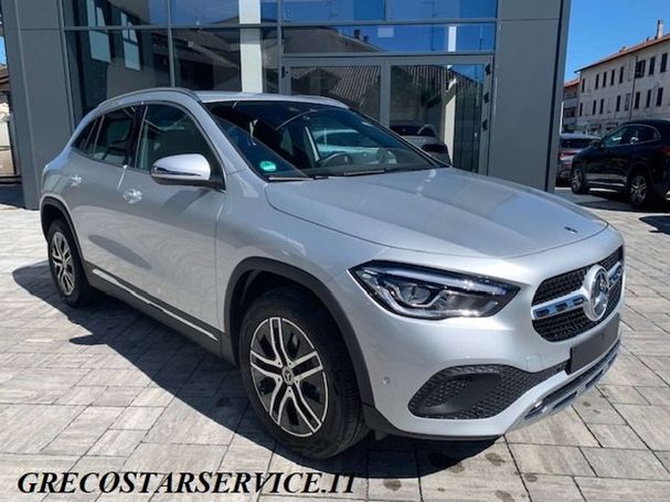 Mercedes-Benz GLA 180 100 kW image number 2