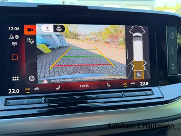 Car image 29