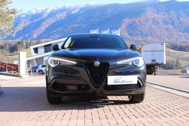 Alfa Romeo Stelvio 2.2 Diesel 118 kW image number 4