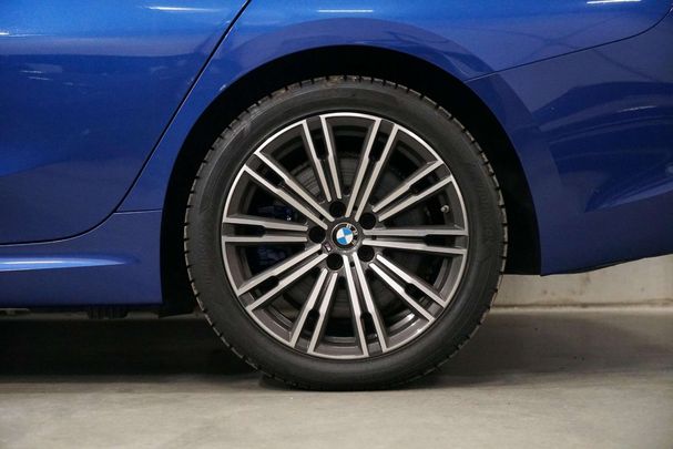 BMW 330e M Sport 215 kW image number 33