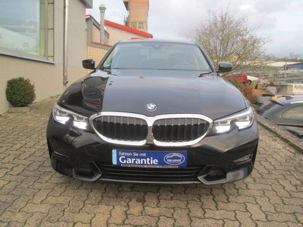 BMW 330 e M Sport 215 kW image number 2