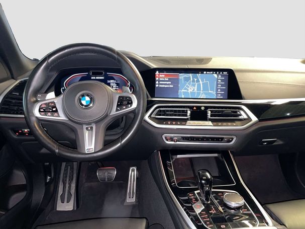 BMW X5 M50i xDrive 390 kW image number 13