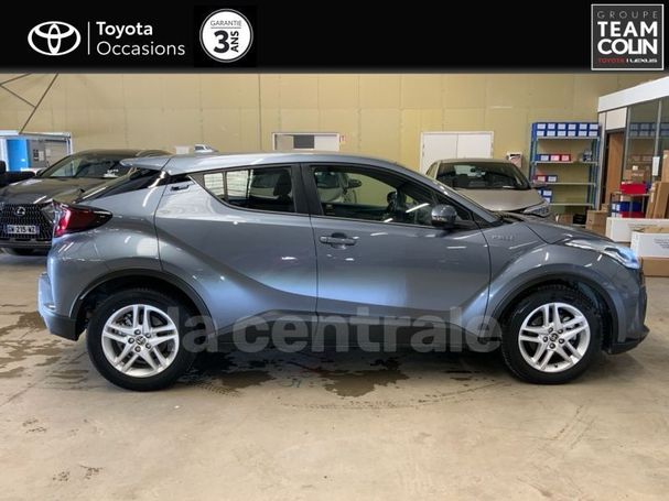 Toyota C-HR 1.8 Hybrid Dynamic 90 kW image number 17