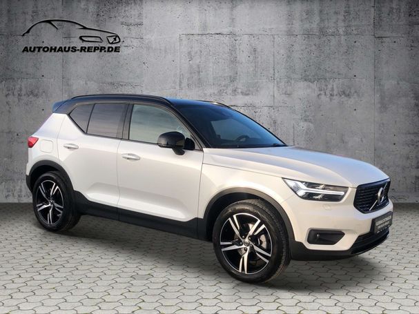 Volvo XC40 B4 R Design 145 kW image number 2