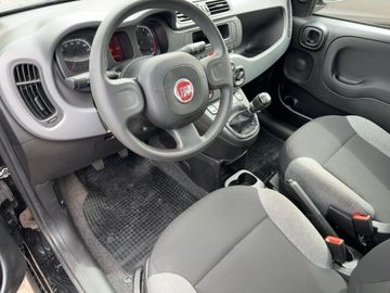 Car image 12