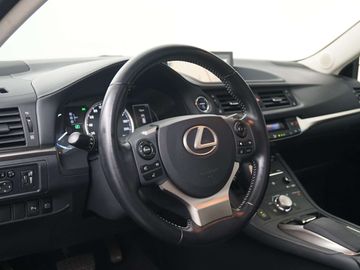 Car image 36