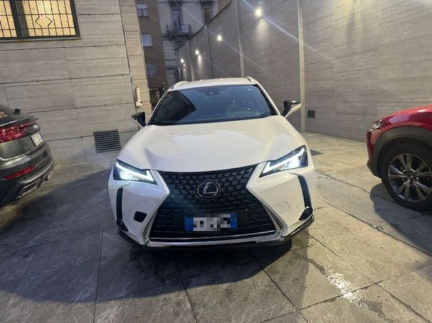 Lexus UX 250h 135 kW image number 3