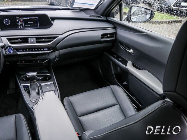 Lexus UX 250h 135 kW image number 17