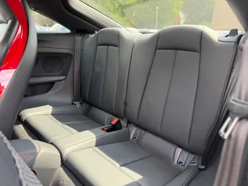 Car image 28
