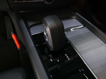 Car image 36