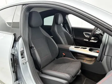 Car image 43