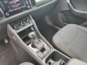 Car image 31