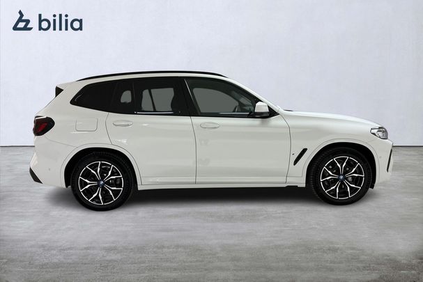 BMW X3 xDrive30e 216 kW image number 6