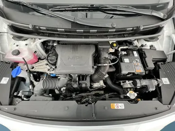 Car image 23