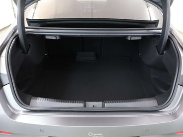 Car image 37