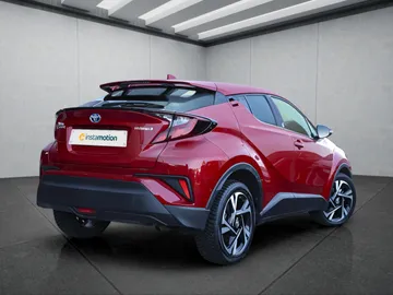 Car image 2