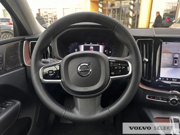 Volvo XC60 AWD 184 kW image number 10