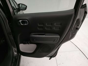 Car image 36