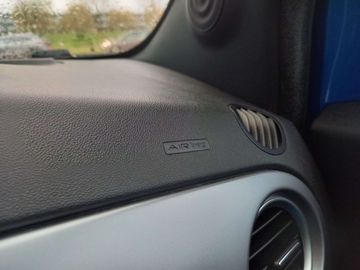 Car image 39