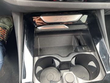 Car image 33