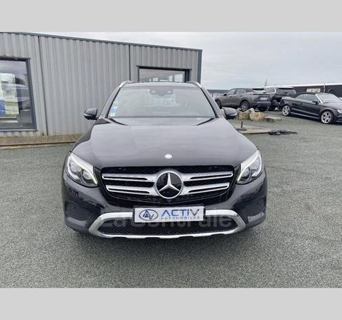 Mercedes-Benz GLC 250 4Matic 9G-Tronic 155 kW image number 3